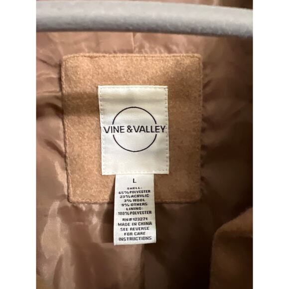 Vine & Valley size large beige shacket type jacket - Picture 2 of 3